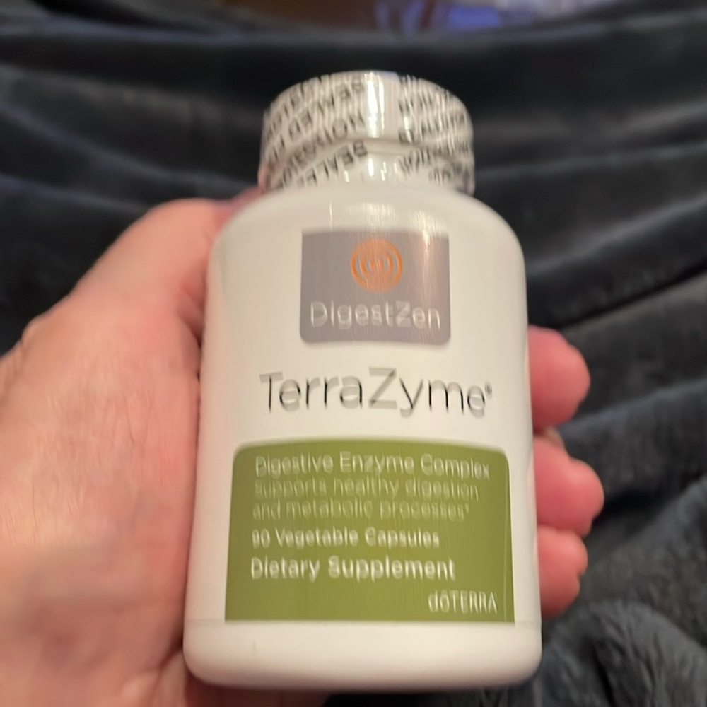 doTERRA TerraZyme
Sealed; unopened 90 Capsules
Exp 6/24
